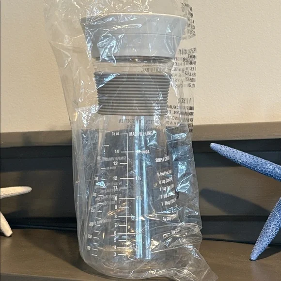 Pampered Chef Measure, Mix & Pour New In Box - Picture 4 of 11